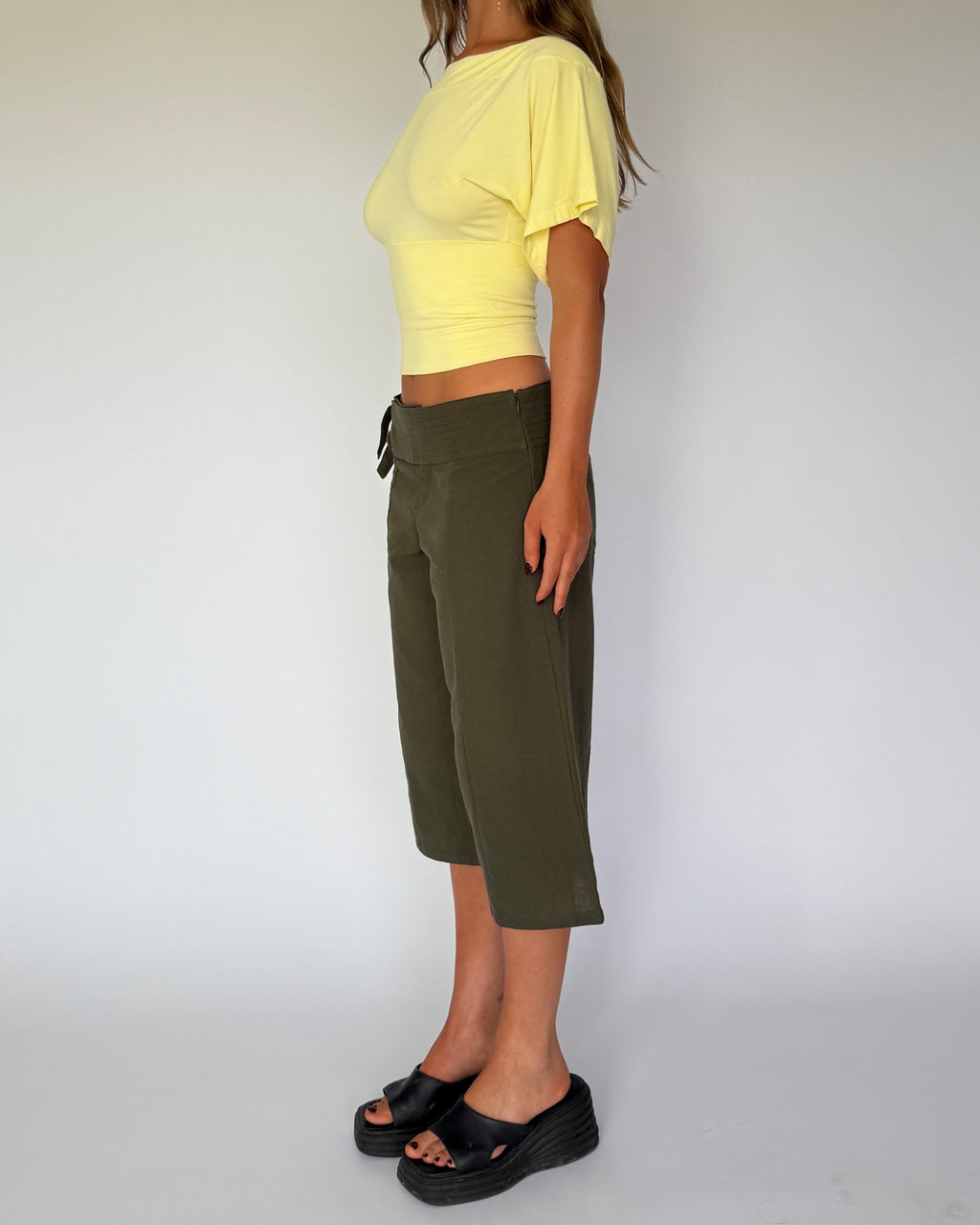 Ruby Capri - Army
