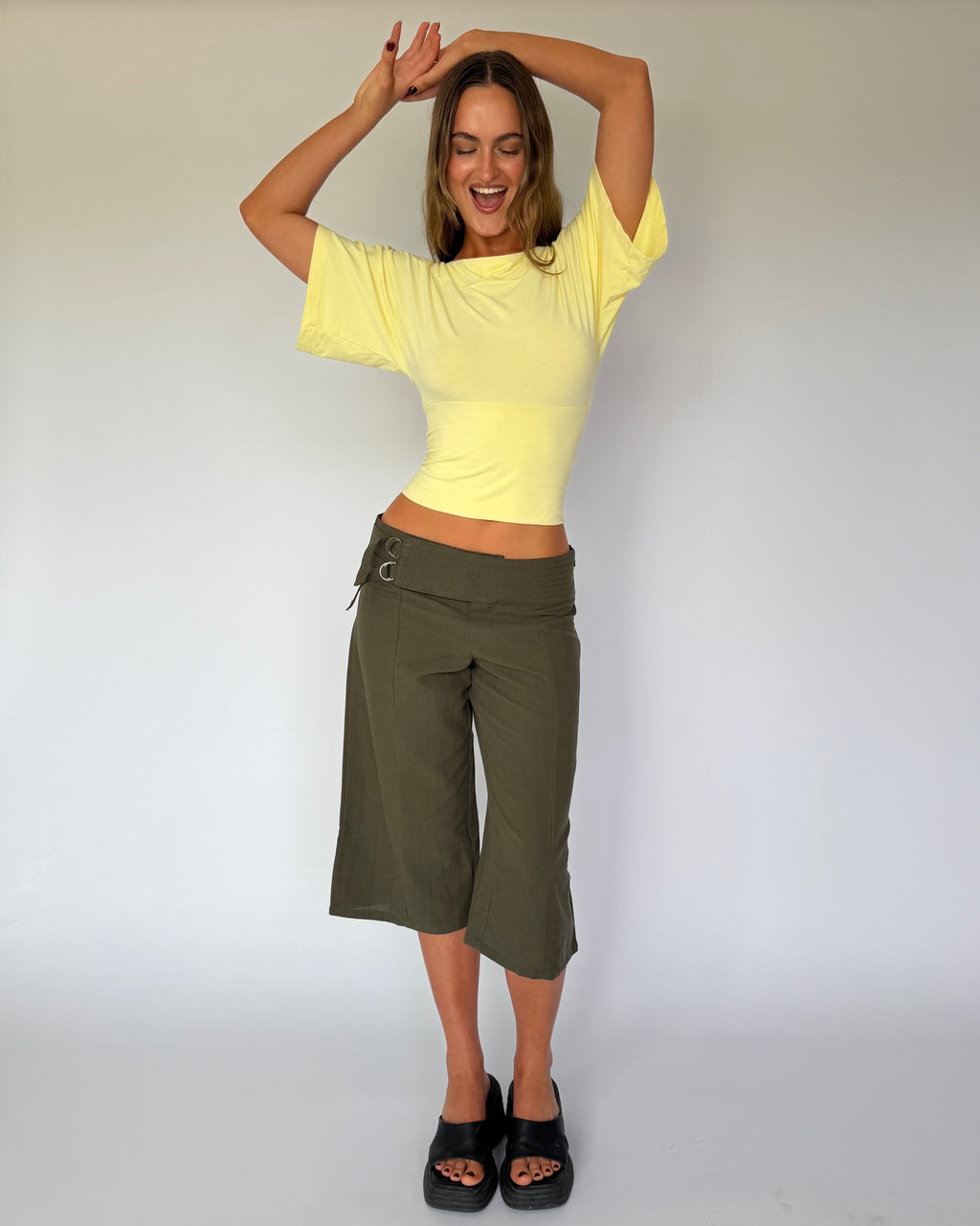 Ruby Capri - Army