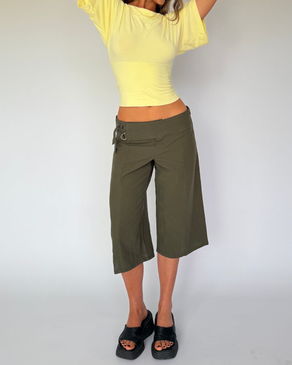 Ruby Capri - Army